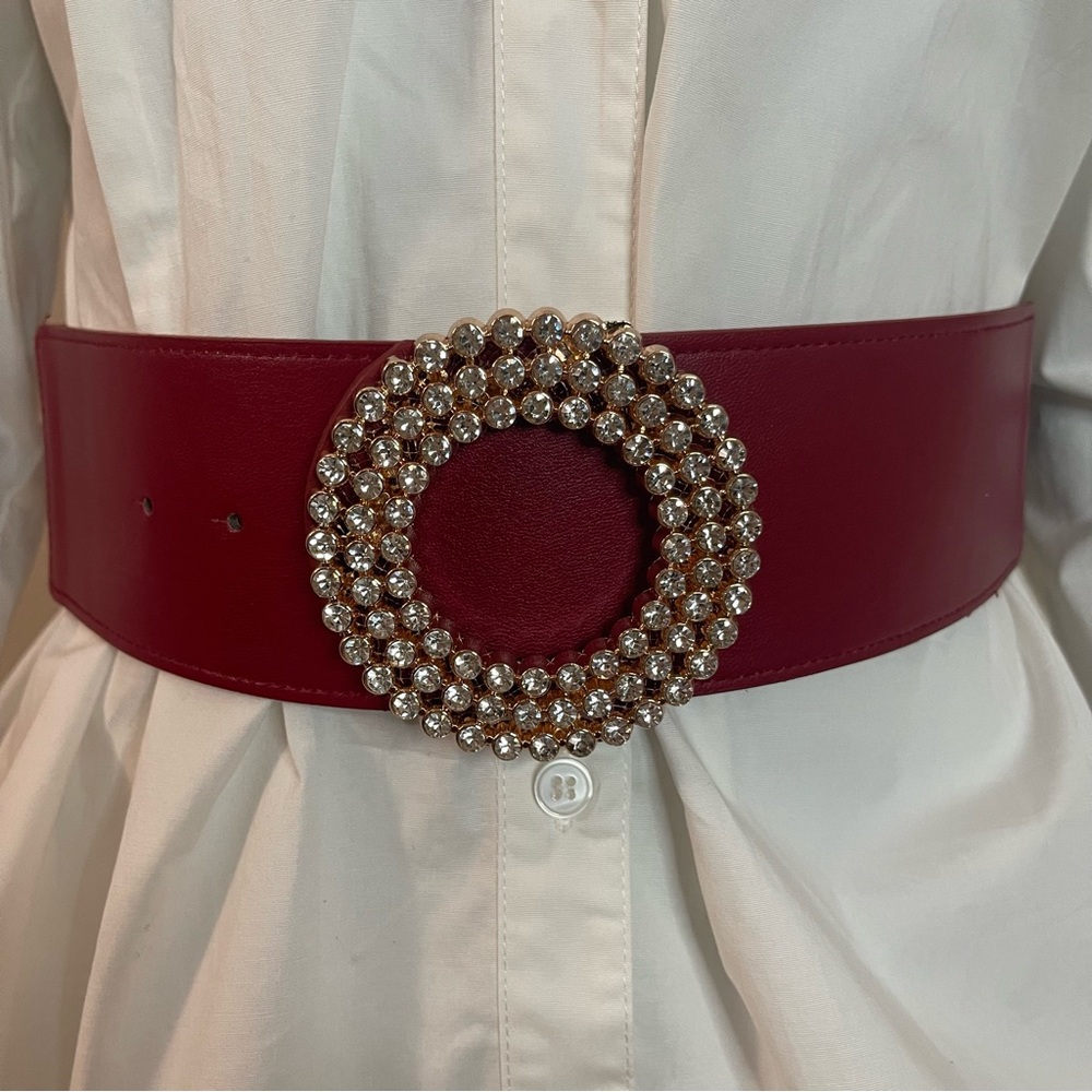 Burgundy PU leather circle buckle w/ rhinestones details elastic waistband belt - Picture 1 of 8